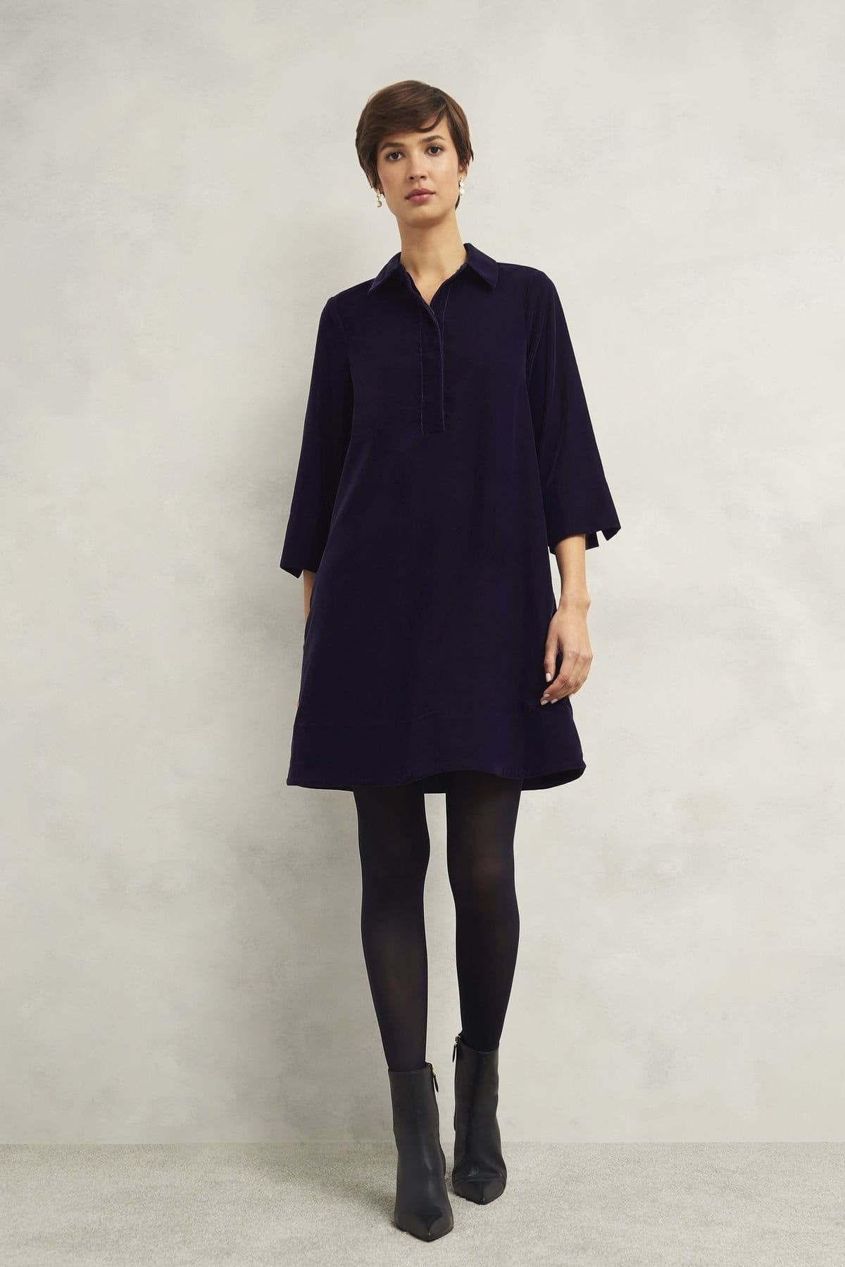 Hobbs London Hobbs London Women's Velvet Marciella Dress in Dark Navy - 4
