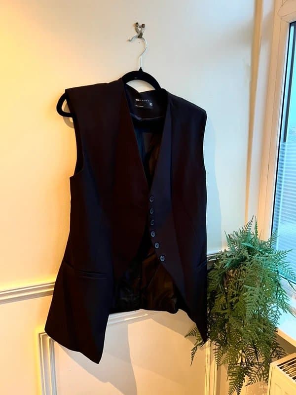 ASOS Design ASOS design black waist coat