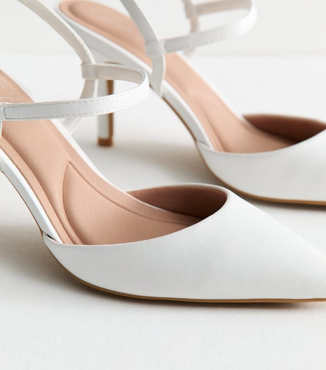 New Look Women's White Faux Leather Pointed Toe Court Shoes New Look - 3