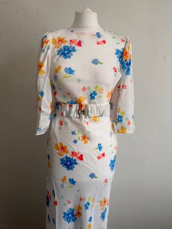 ASOS Midi dress in white, Uk size 8/small, belted satin dress, bnwt, summer dress