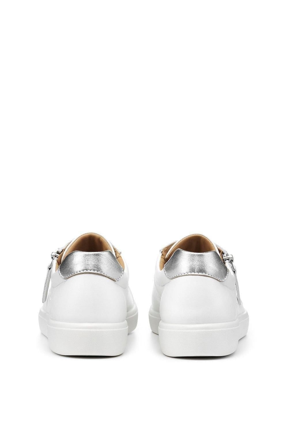 Hotter Hotter Women's Extra Wide 'Chase II' Deck Shoes in White - 4