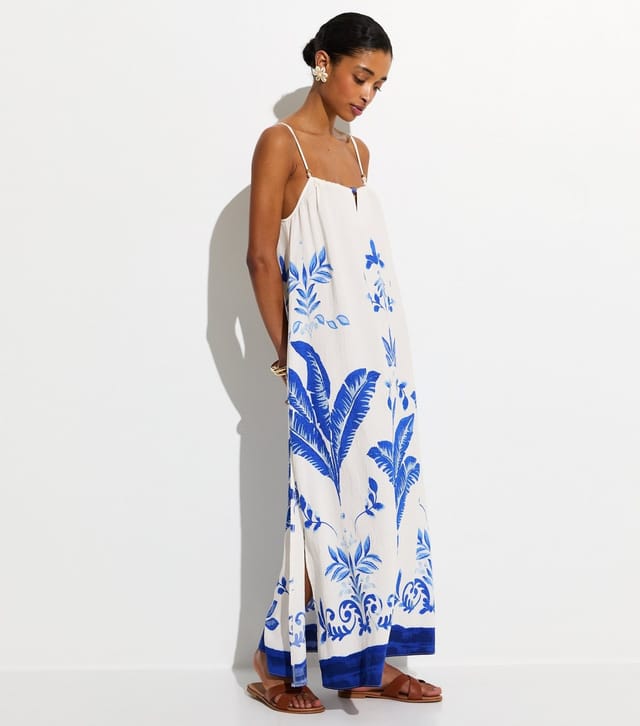 New Look Women's White and Blue Painted Leaf Pattern Beach Maxi Dress New Look - 3
