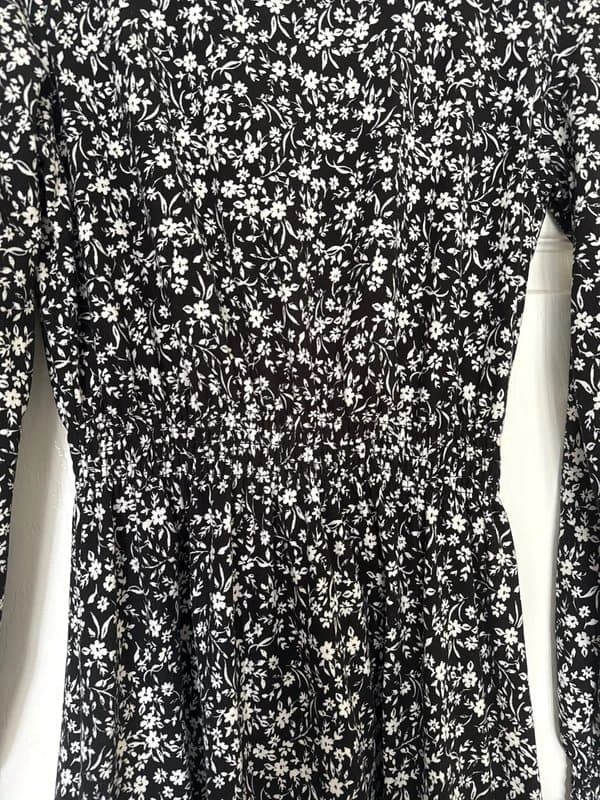 New Look Long Sleeve Dress 10