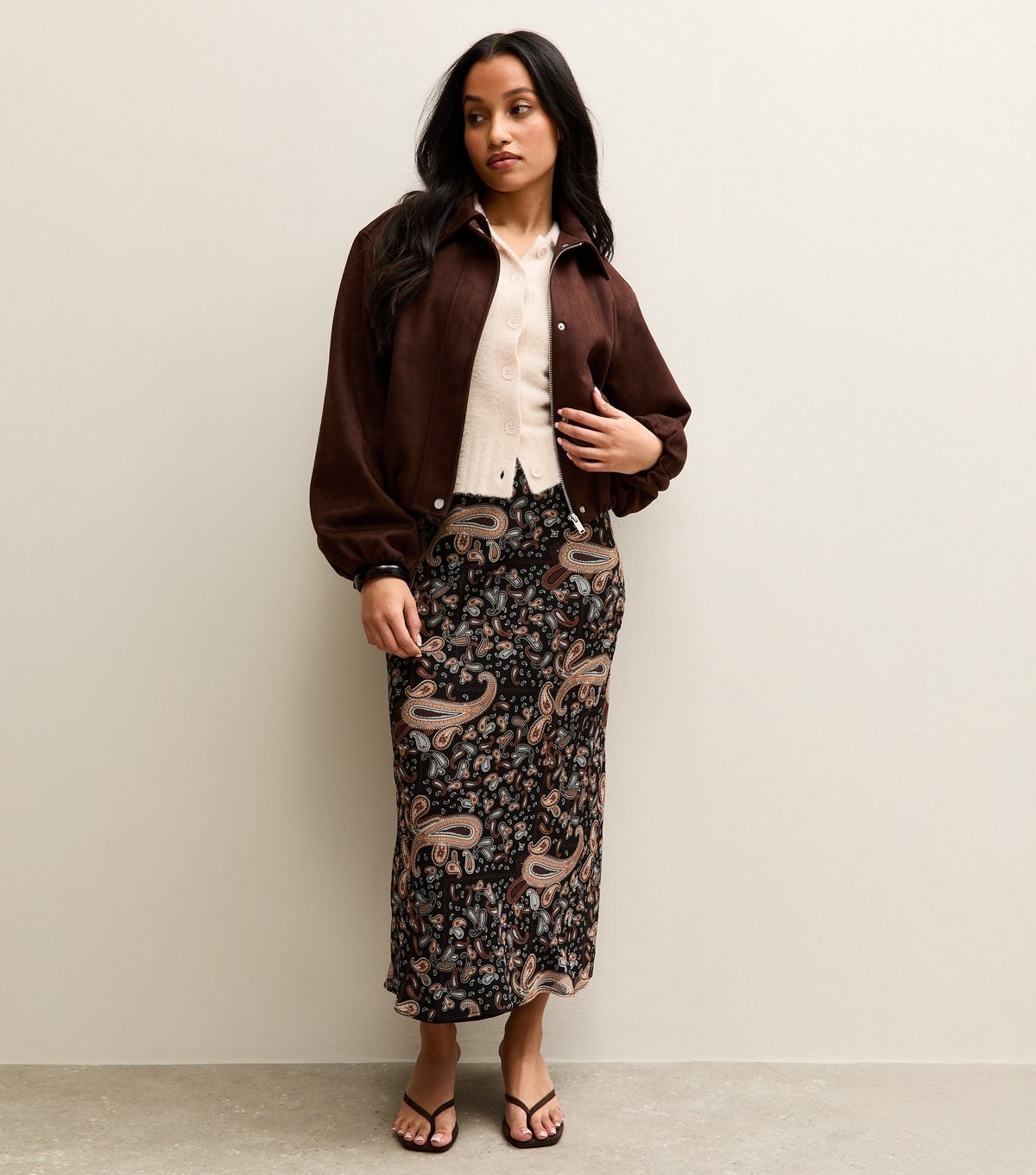 New Look Women's Petite Black Paisley Chiffon Bias Cut Midi Skirt New Look - 3