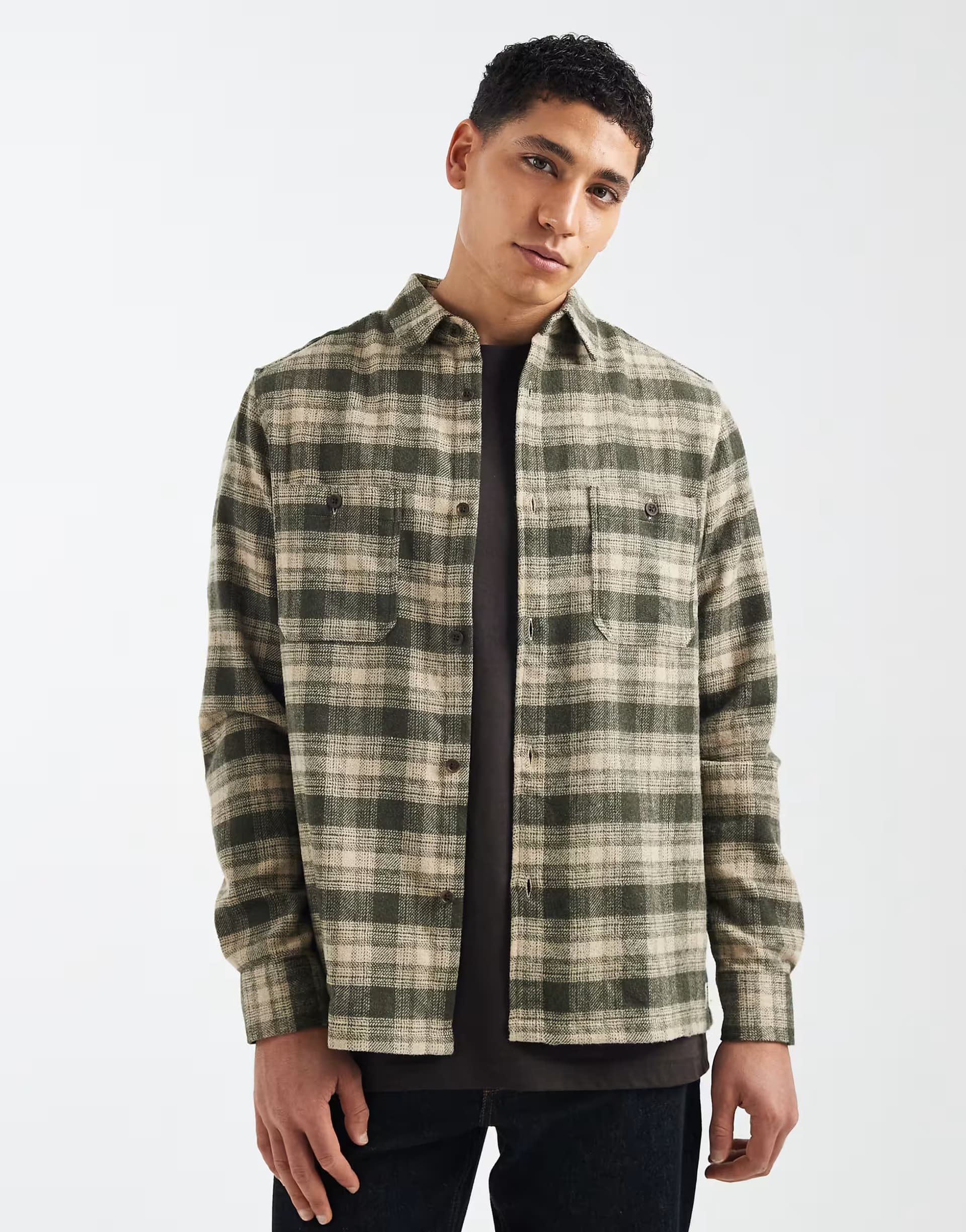 ASOS ASOS DESIGN brushed check shirt with badge in beige and green