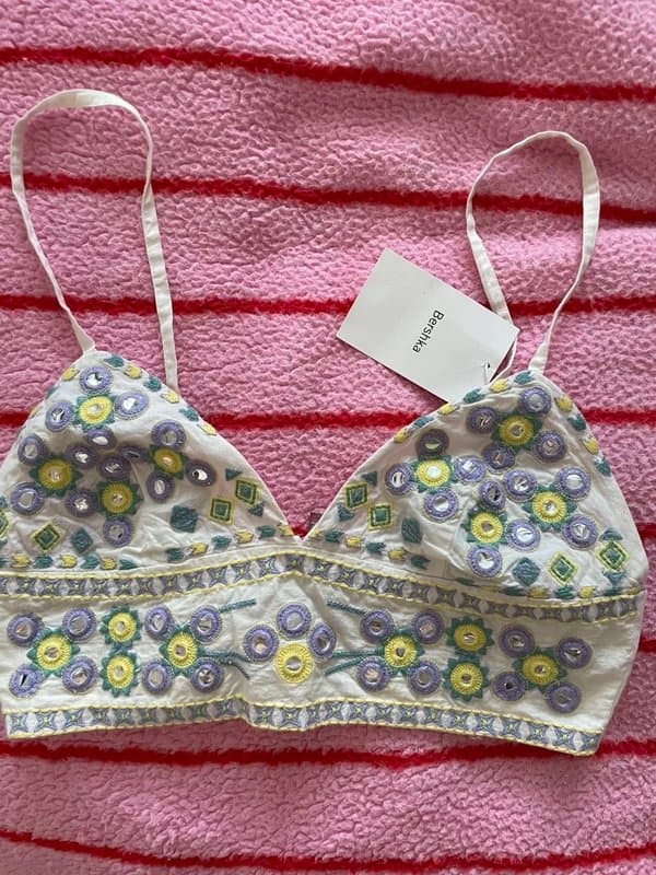 Bershka Bershka bralette/crop top