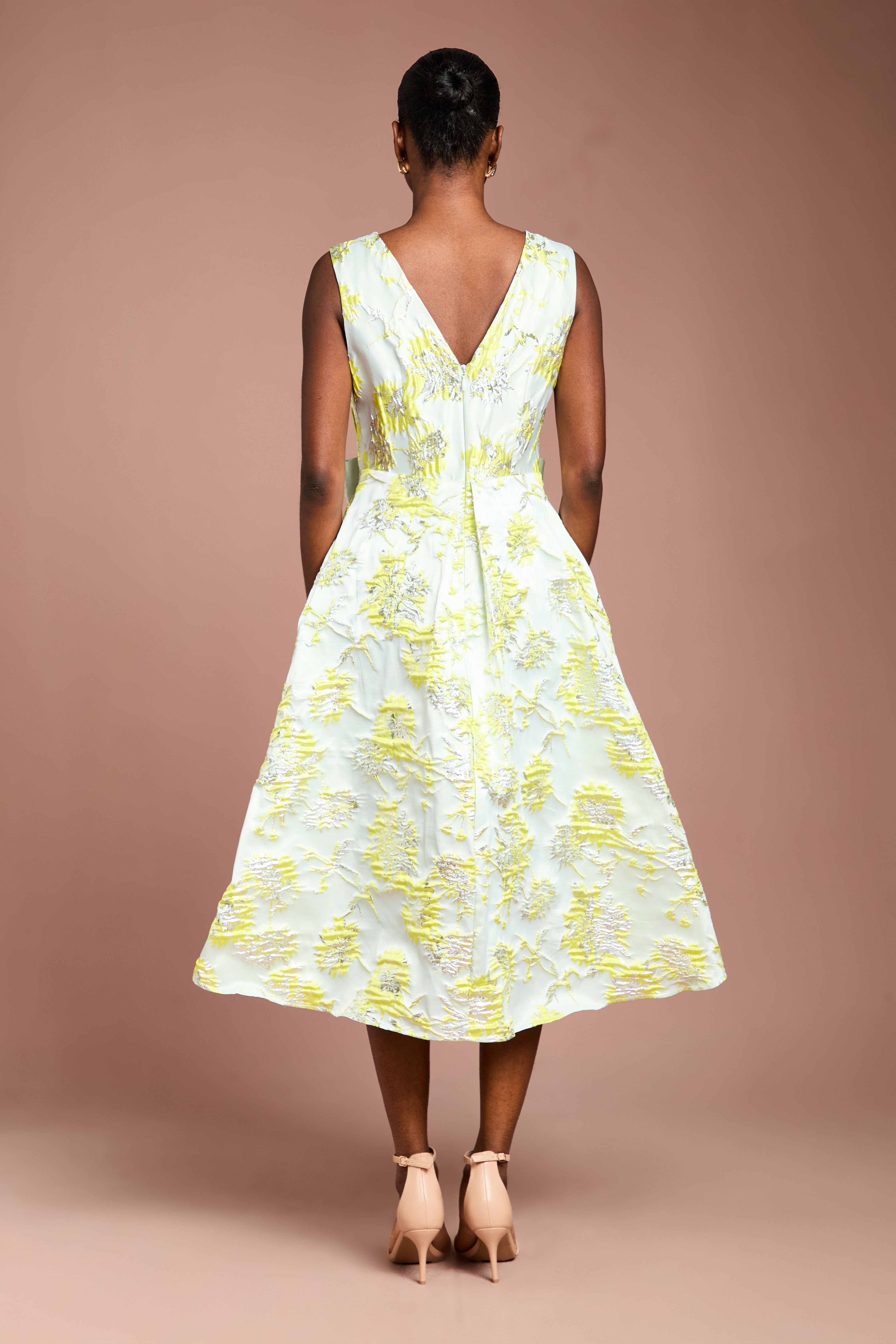 Coast Coast Women's Bow Front Jacquard Midi Dress in Green - 3