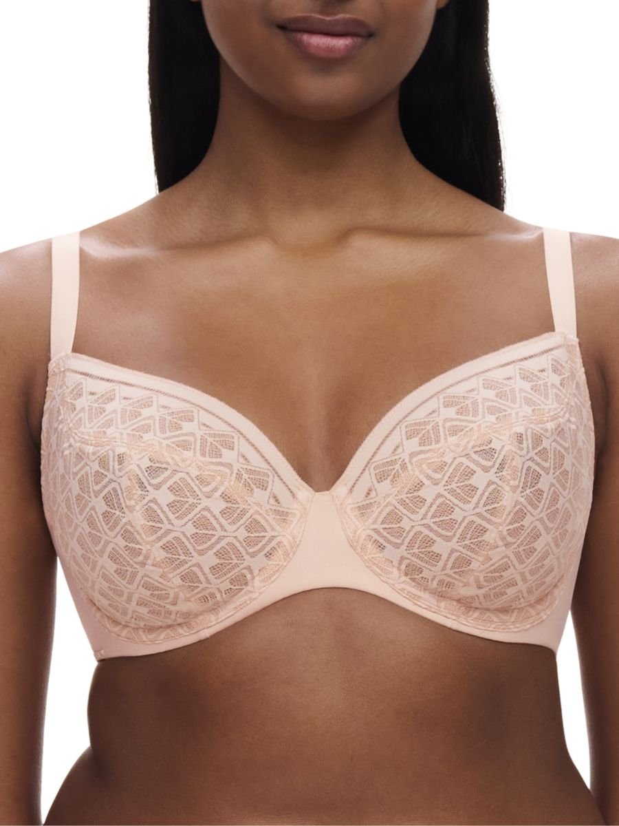 Chantelle Chantelle Women's Easy Feel Ace Covering Bra in Nude - 2