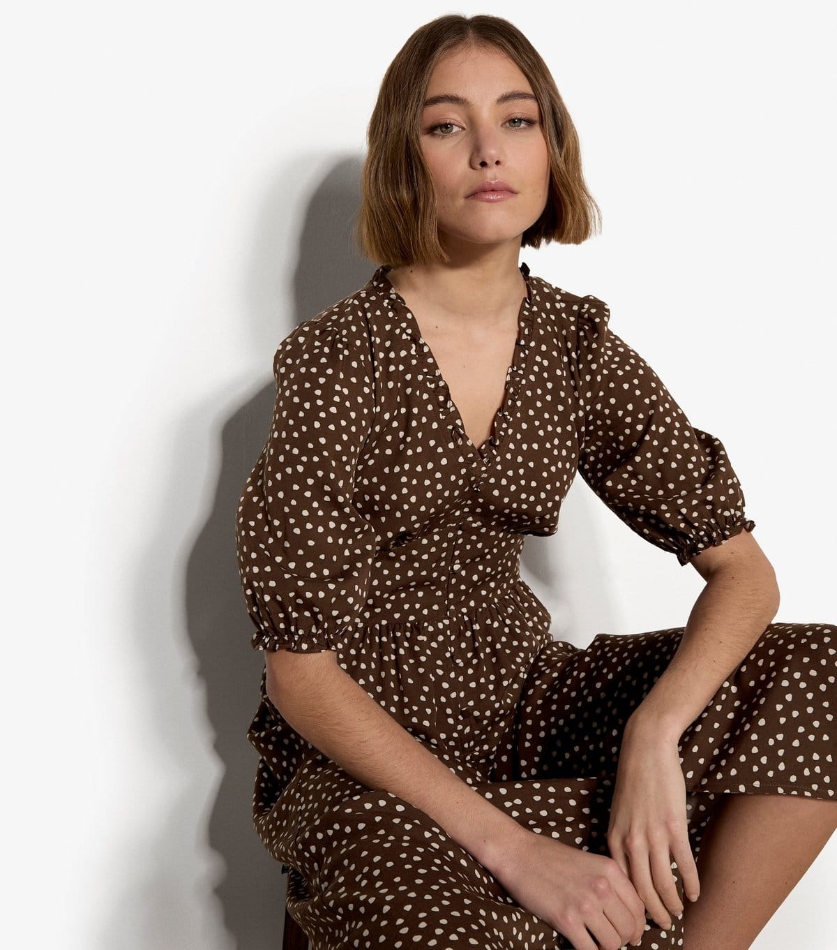 Apricot Women's Brown Mini Dot Print Button Front Midi Dress Apricot New Look - 4