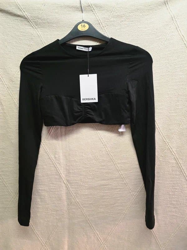 Bershka New Bershka Black Ruched Long Sleeve Crop Top