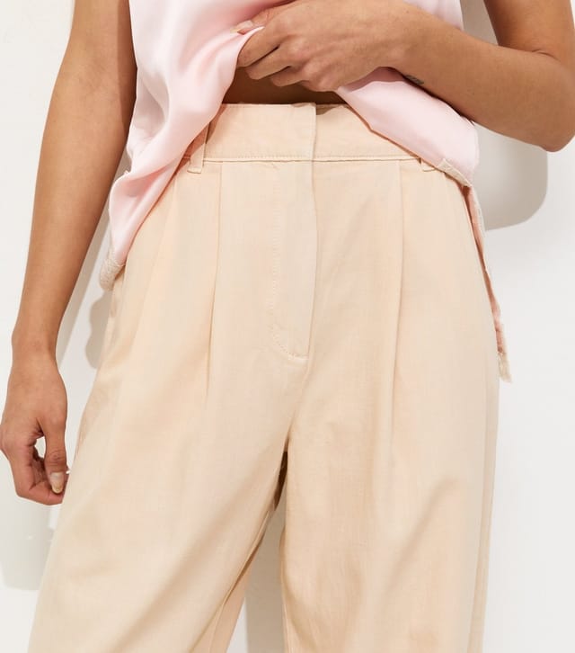 New Look Women's Off White Pleated Twill Wide Leg Trousers New Look - 2