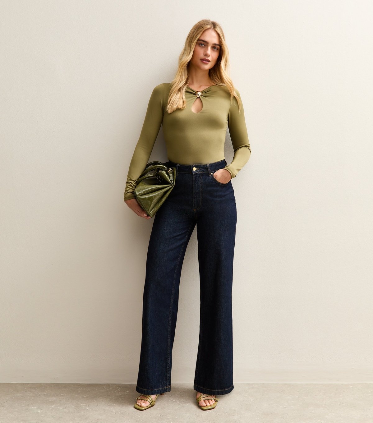 New Look Women's Light Khaki Front Keyhole Long Sleeve Top New Look - 3