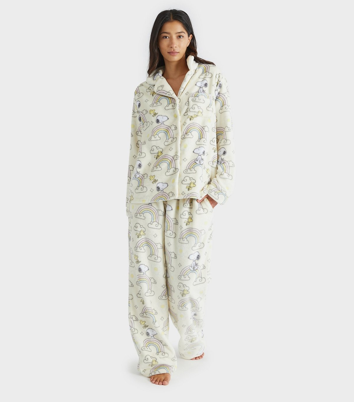 Skinnydip Women's White Snoopy Rainbow Fleece Pyjama Set Skinnydip New Look - 2