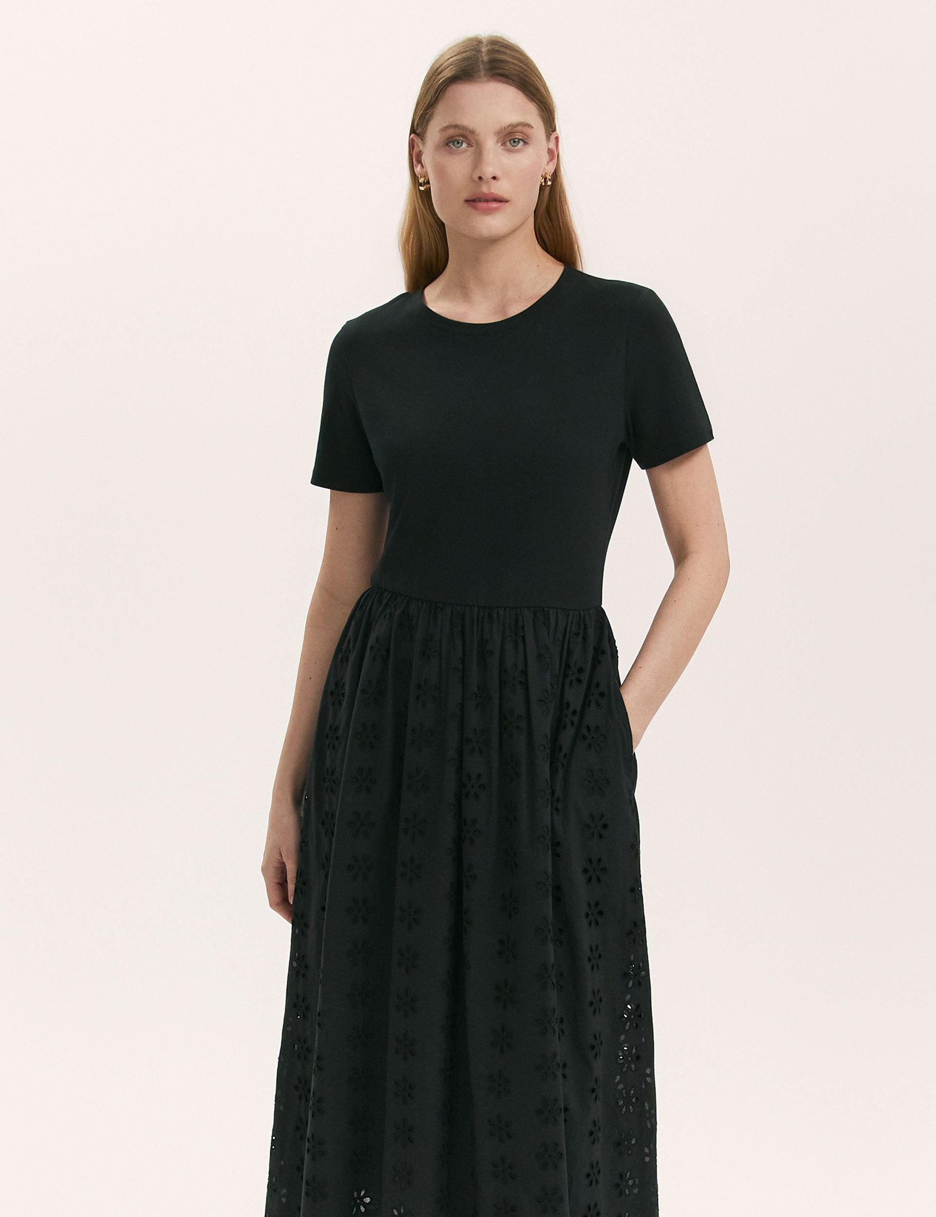Finery London Finery London Women's Brea Embroidered Gathered Midi Dress in Black - 2
