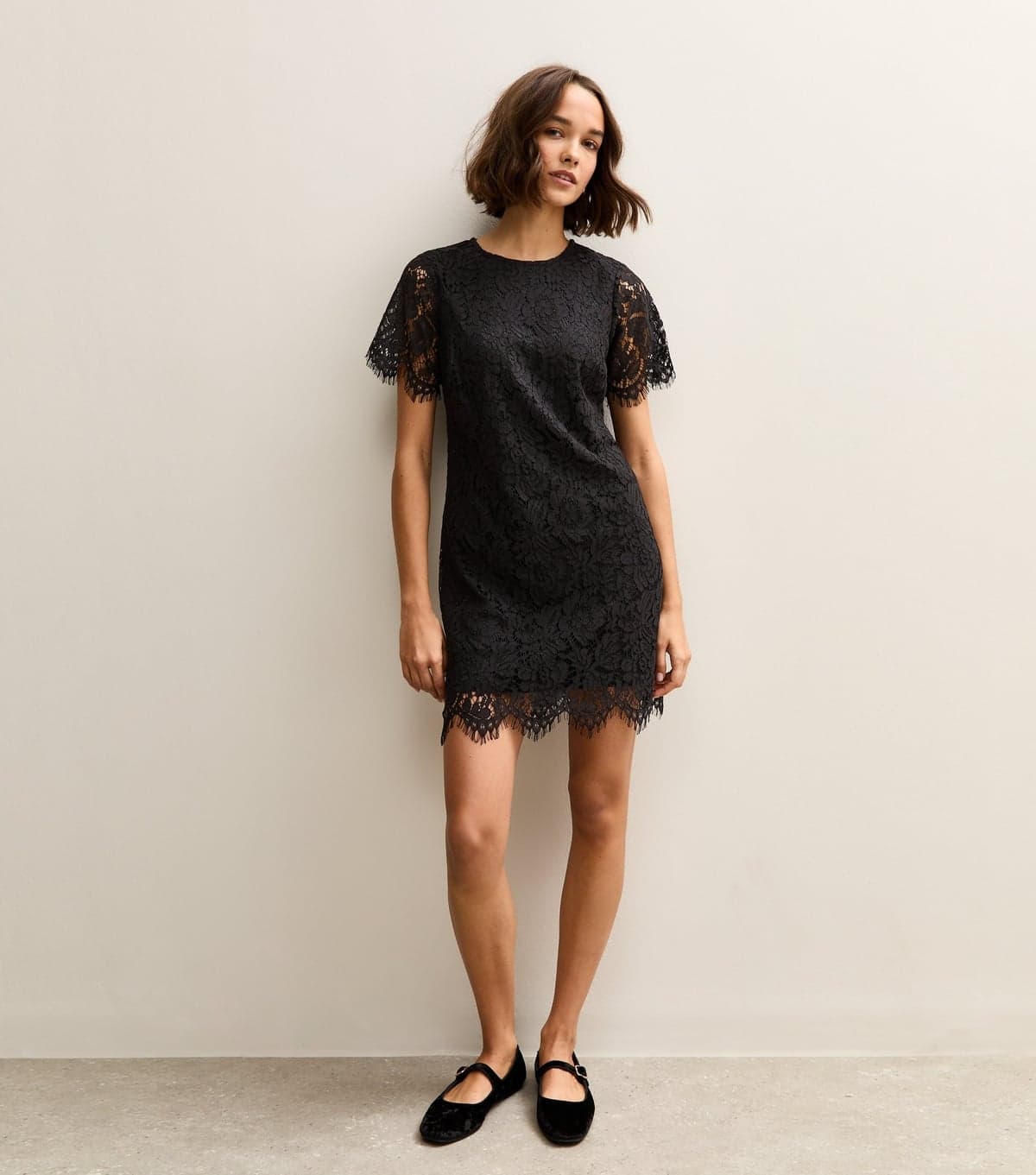 New Look Women's Black Lace T Shirt Mini Dress New Look