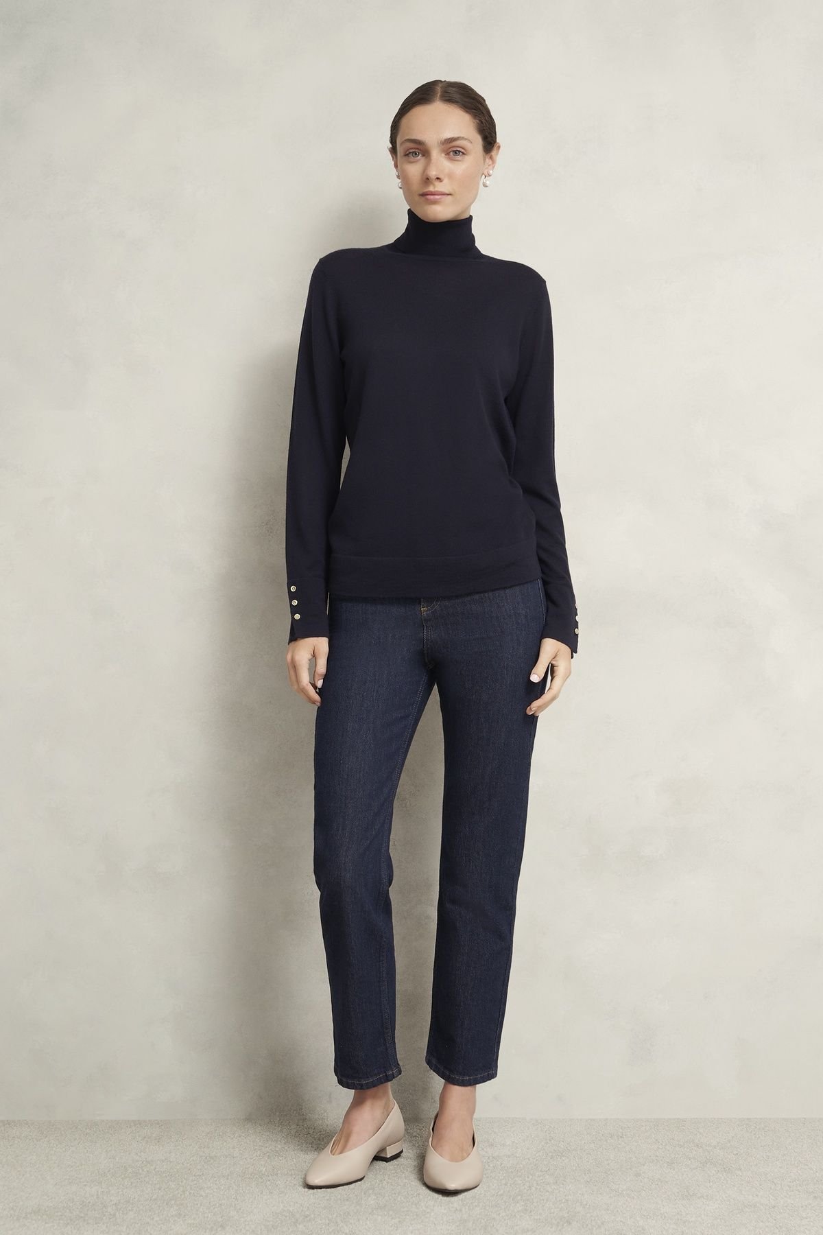 Hobbs London Hobbs London Women's Lara Rollneck Jumper in Dark Navy - 3
