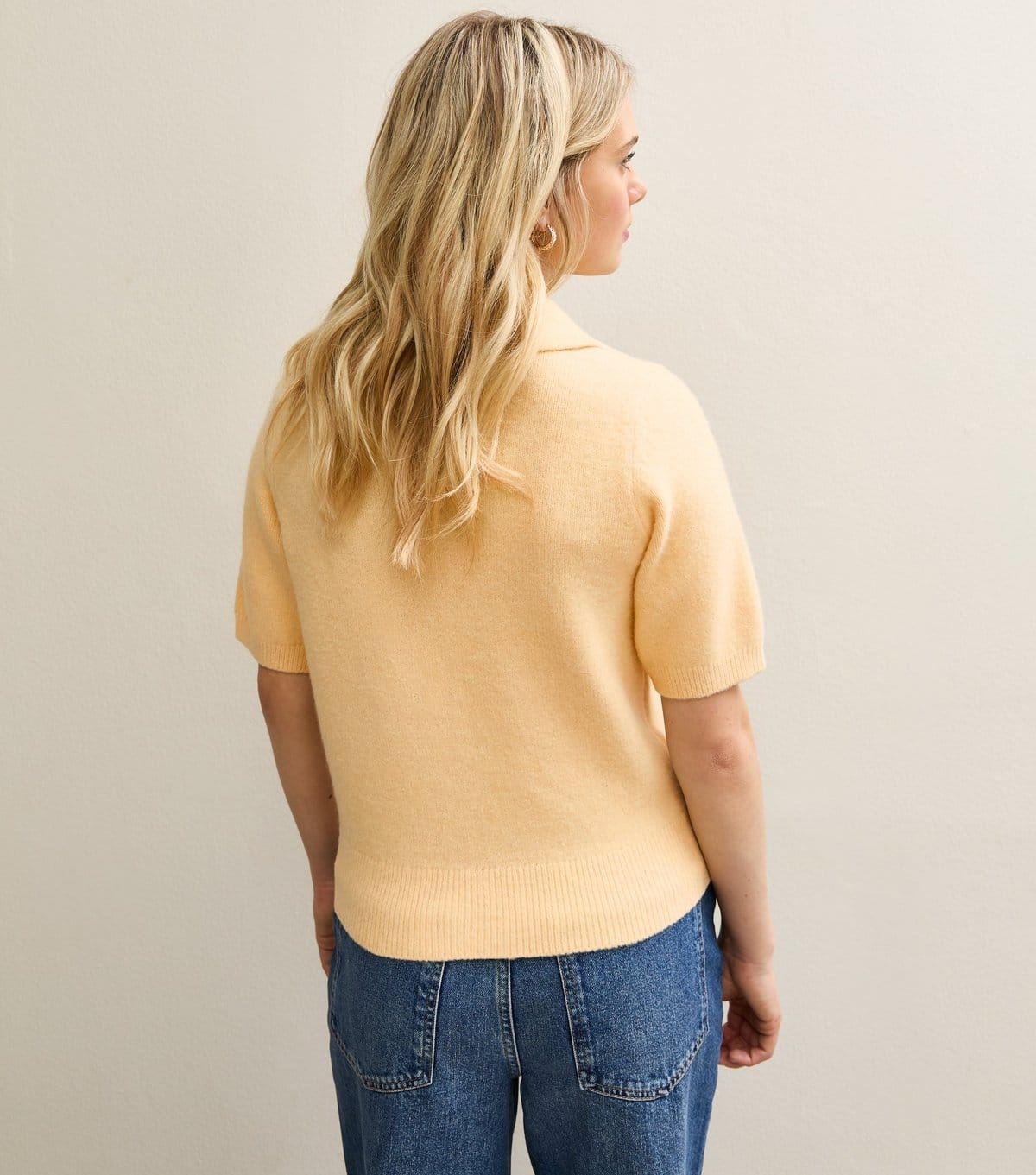 New Look Women's Light Yellow Open Collar Knit Top New Look - 4