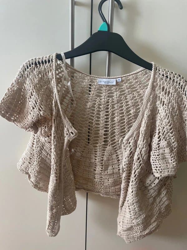 New Look Crochet cardigan 12 oatmeal in colour