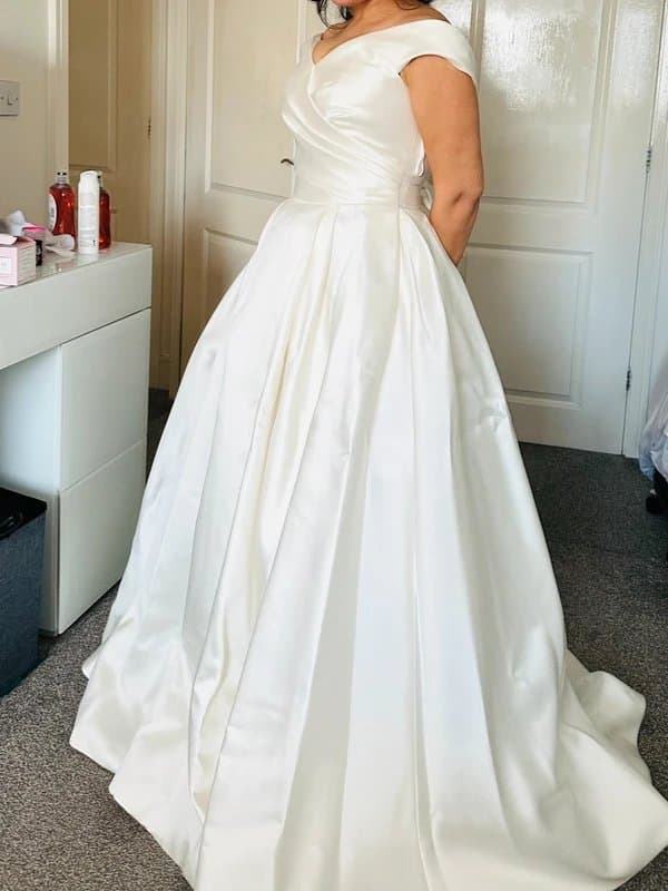 Korean hand made Handmade Mikado Silk Wedding Dress – Petite – Corset Back – Worn Once .RRP:£1700