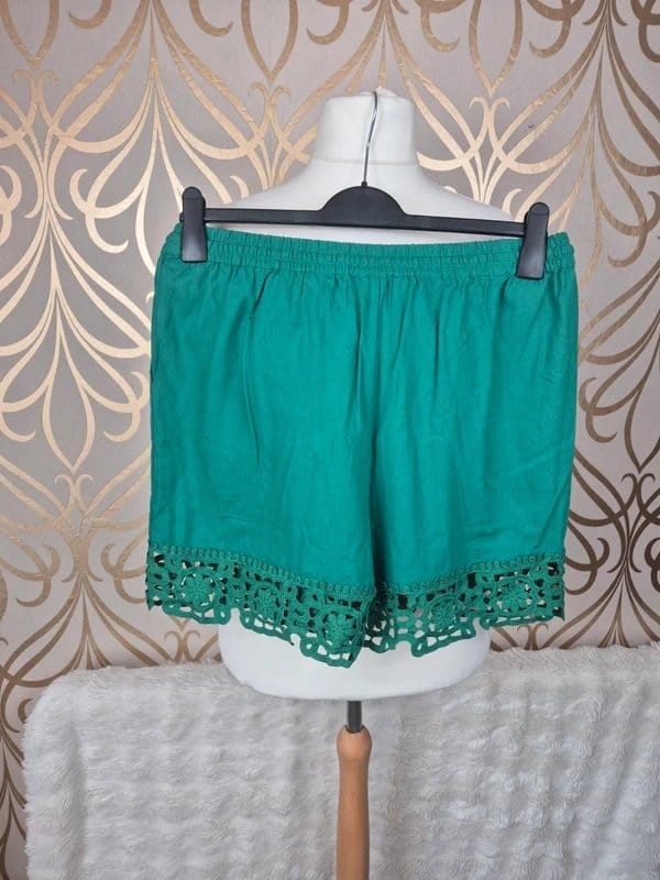Love & Roses Love & roses broderie lace edged linen shorts size 14 - 1
