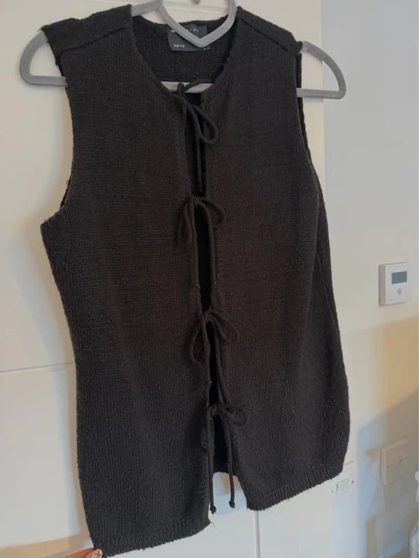 ASOS Design ASOS design knitted vest