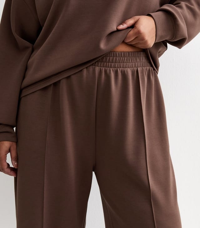 New Look Women's Plus Size Premium Dark Brown Wide Leg Joggers Curves New Look - 2