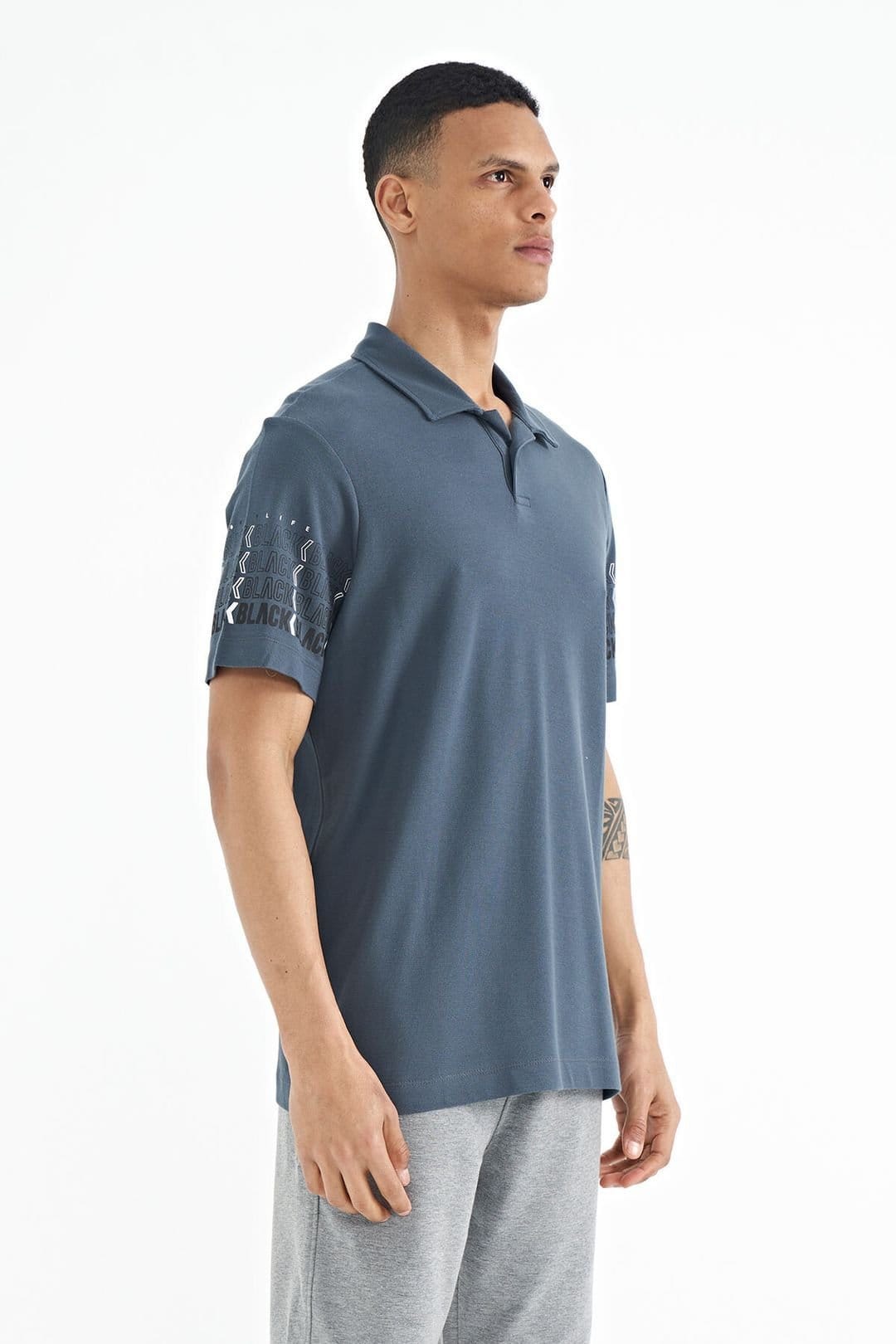 Tommy Life Tommy Life Men's Printed Polo Collar T-Shirt in Grey - 4