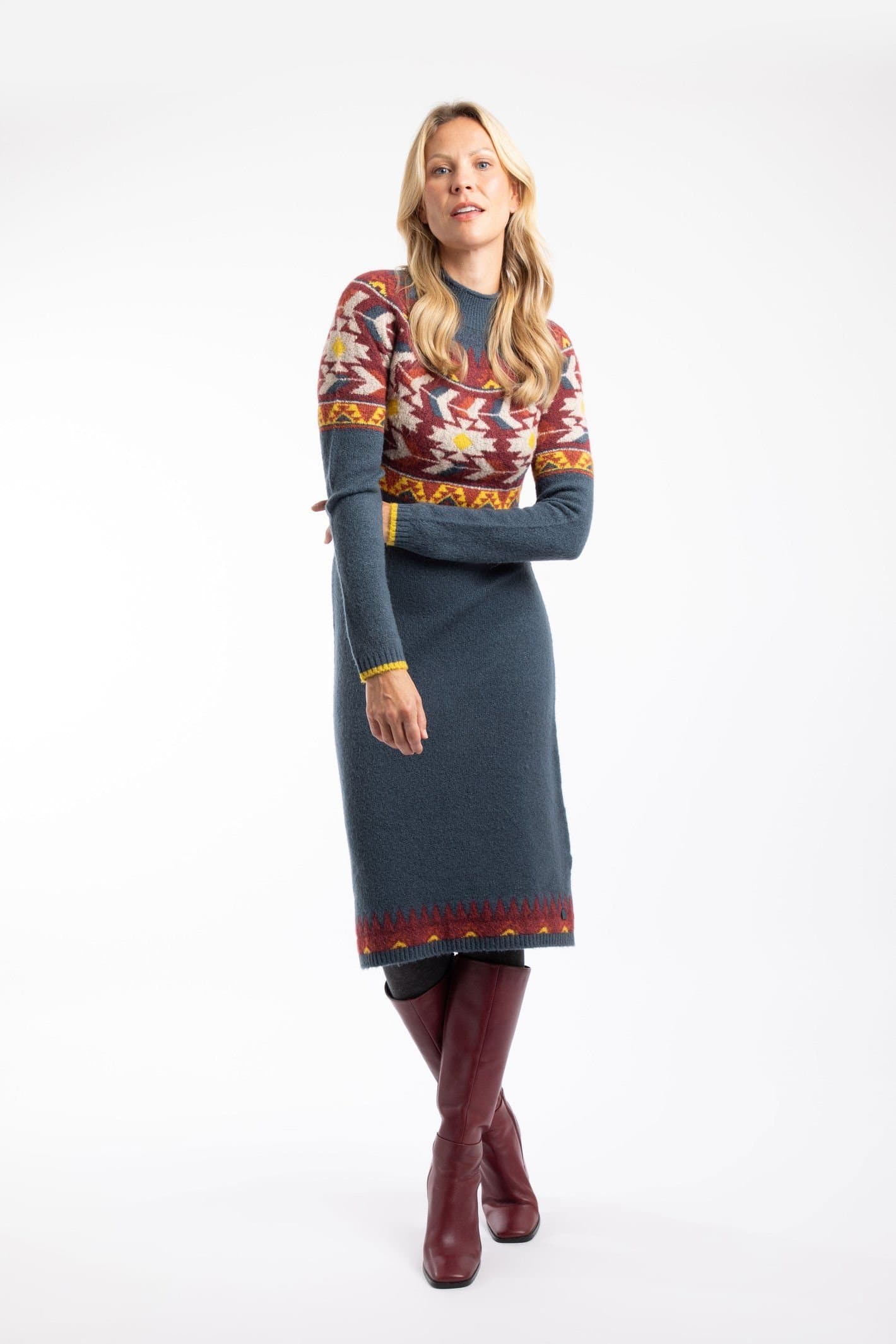 Weird Fish Weird Fish Women's Vondra Knitted Jumper Dress in Navy