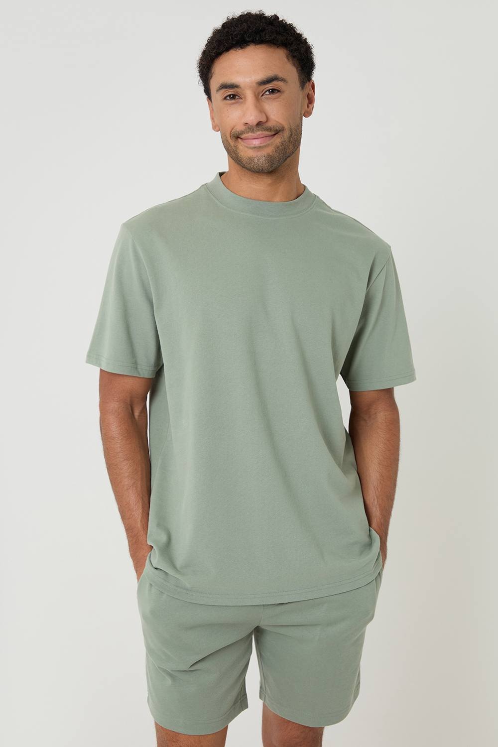 Threadbare Threadbare Men's Relaxed Fit Short Lounge Set in Green - 3