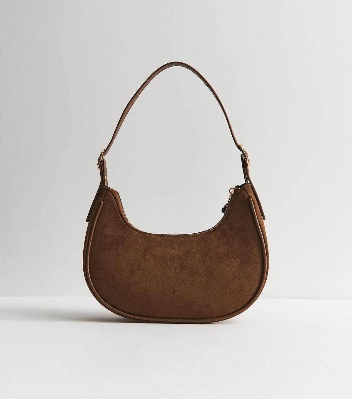 New Look Tan Faux Suede Curved Base Oval Shoulder Bag New Look - 4