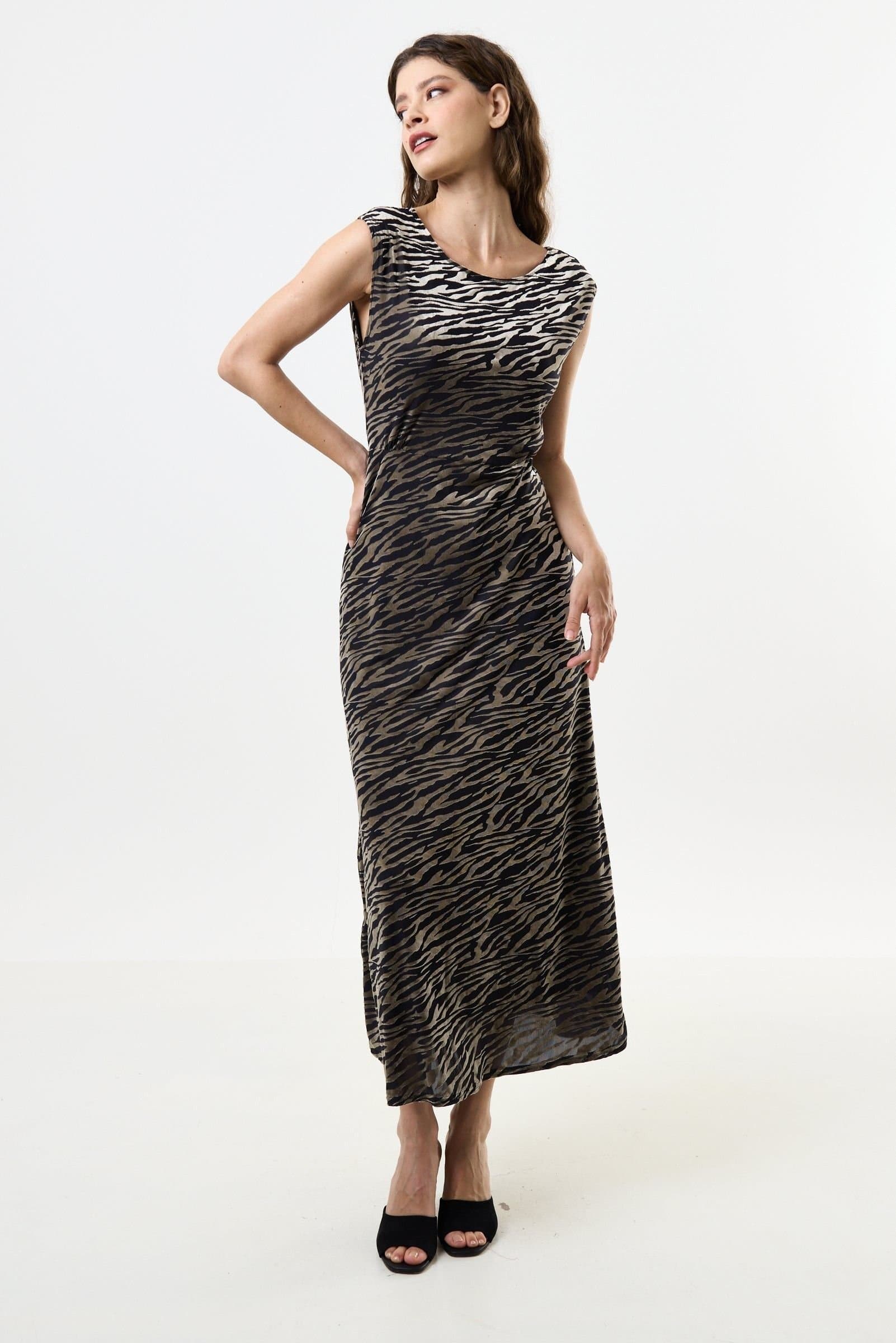 Louche Louche Women's Beyla Zebra Devorie V-Back Midaxi Dress