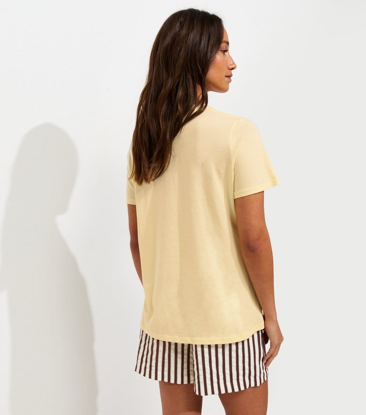 New Look Women's Light Yellow Cotton Honolulu Print T-Shirt New Look - 4