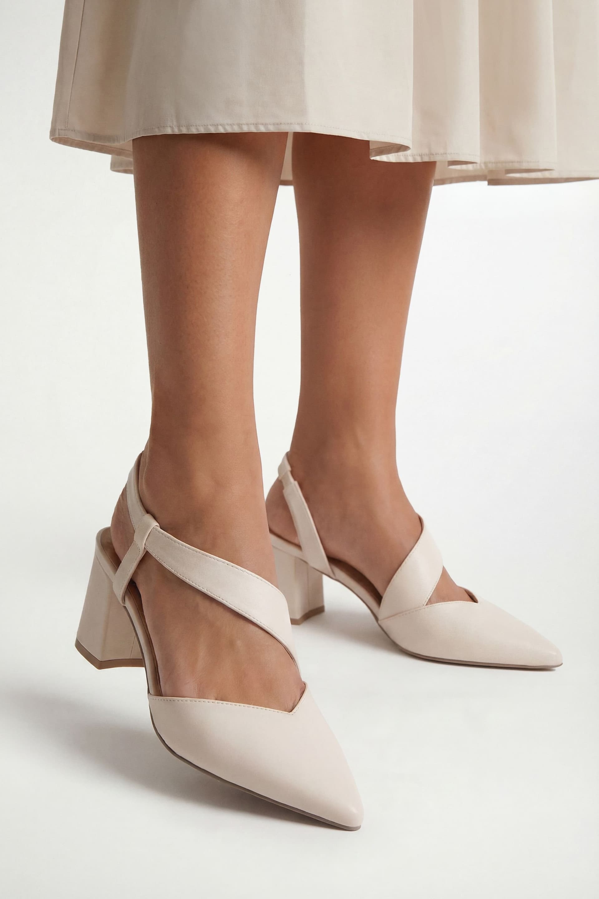 Wallis Wallis Women's Wide Fit Eve Asymmetric Strap Block Heel Pointed Comfort Sock Court Shoes in Bone