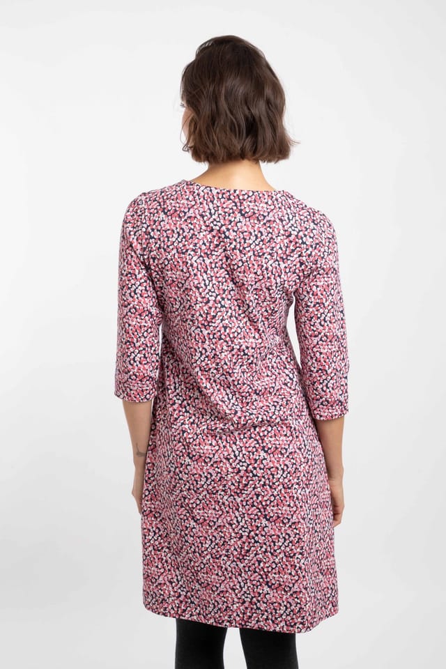 Weird Fish Weird Fish Women's Starshine Printed Jersey Dress in Bright Pink - 3
