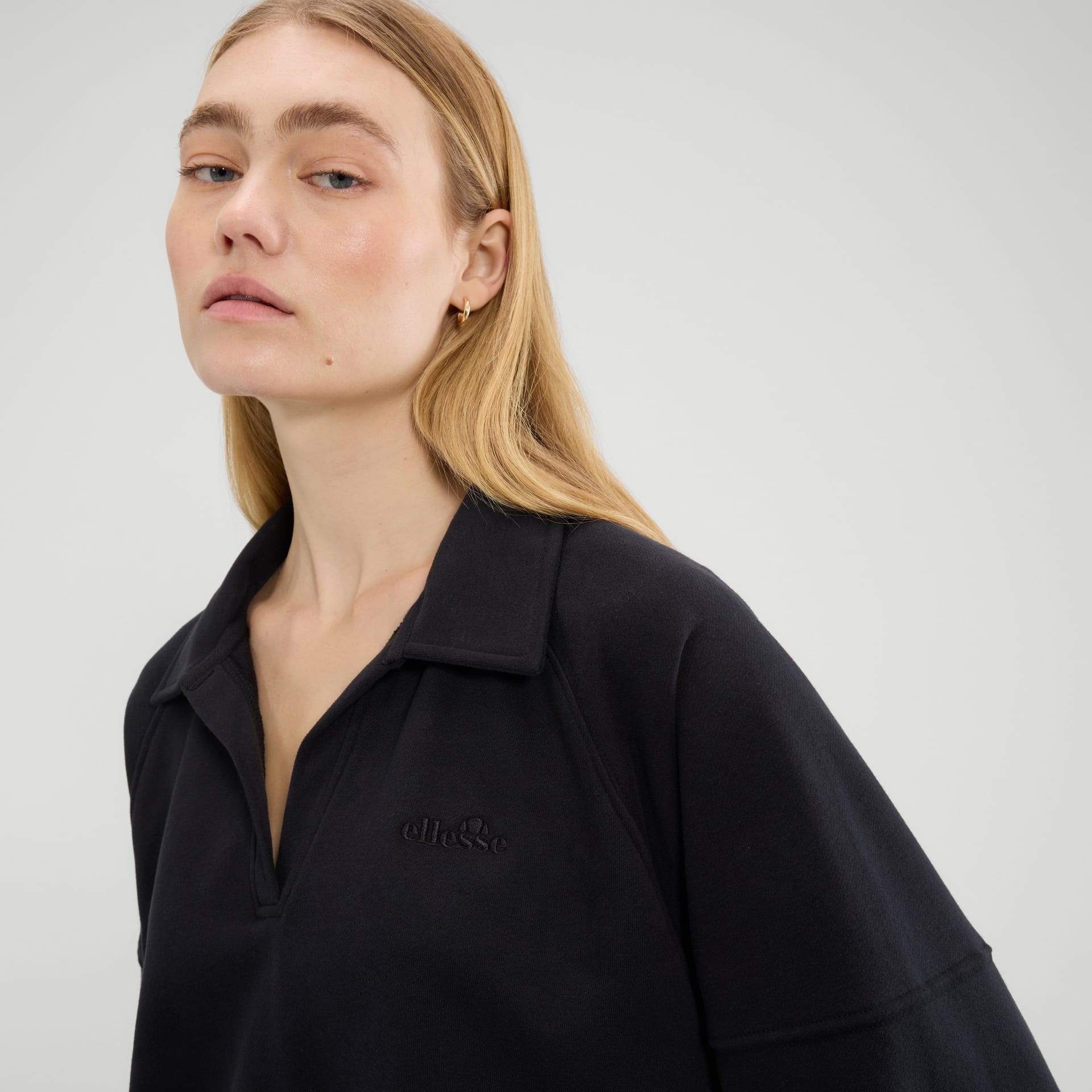Ellesse Ellesse Women's Morcone Sweatshirt in Black - 4