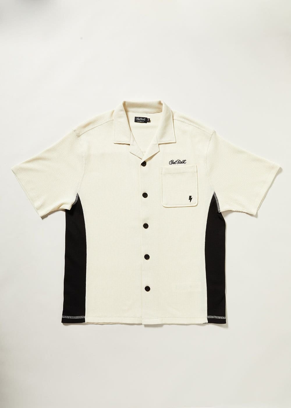 Chet Rock Chet Rock Sienna Men's Oversized Waffle Jersey Shirt with Embroidery in Cream - 4