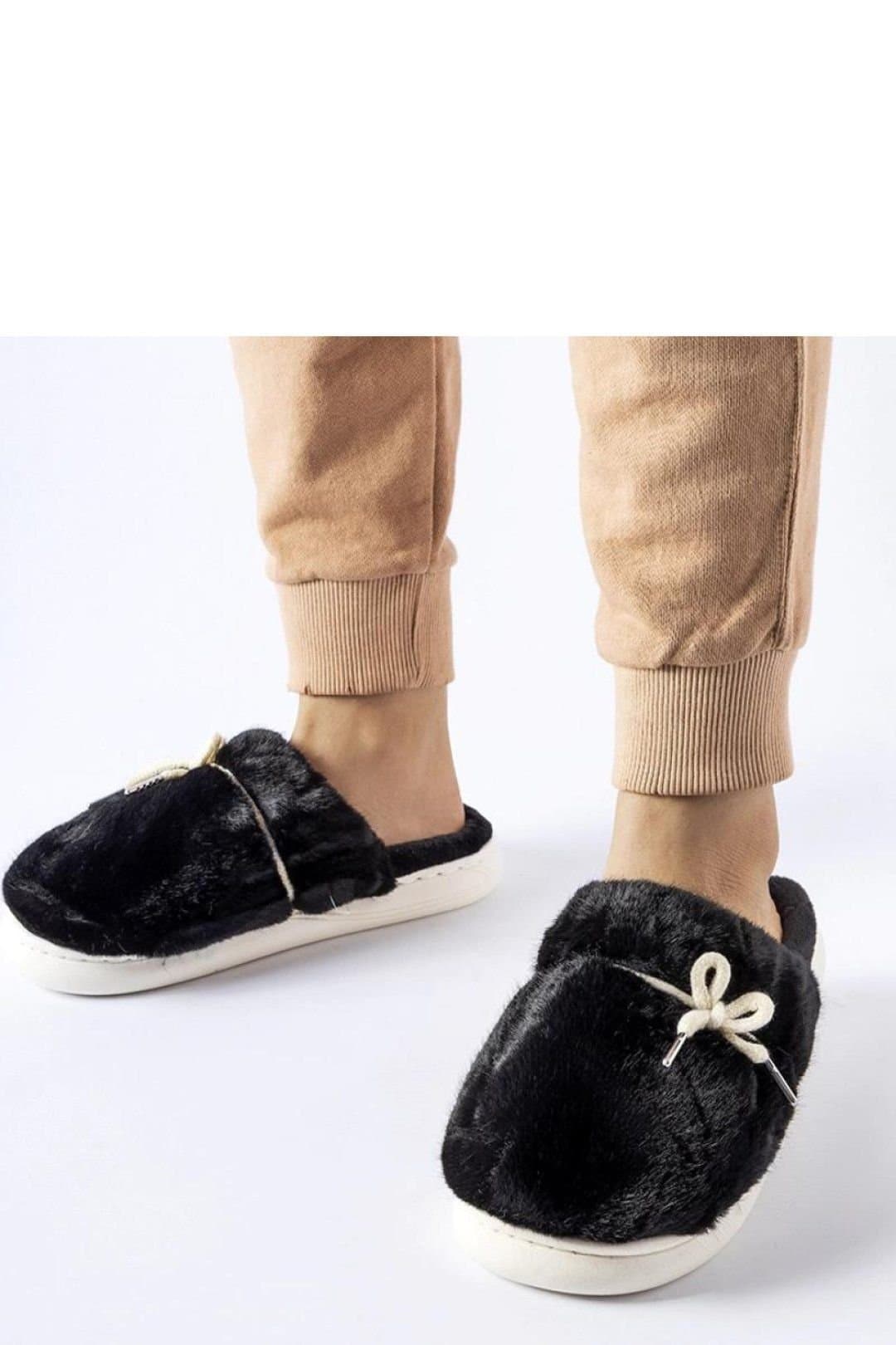 Love Lace Love Lace Women's Medoro Slip On Insulated Low Cut Slippers with Decorative Lace in Black