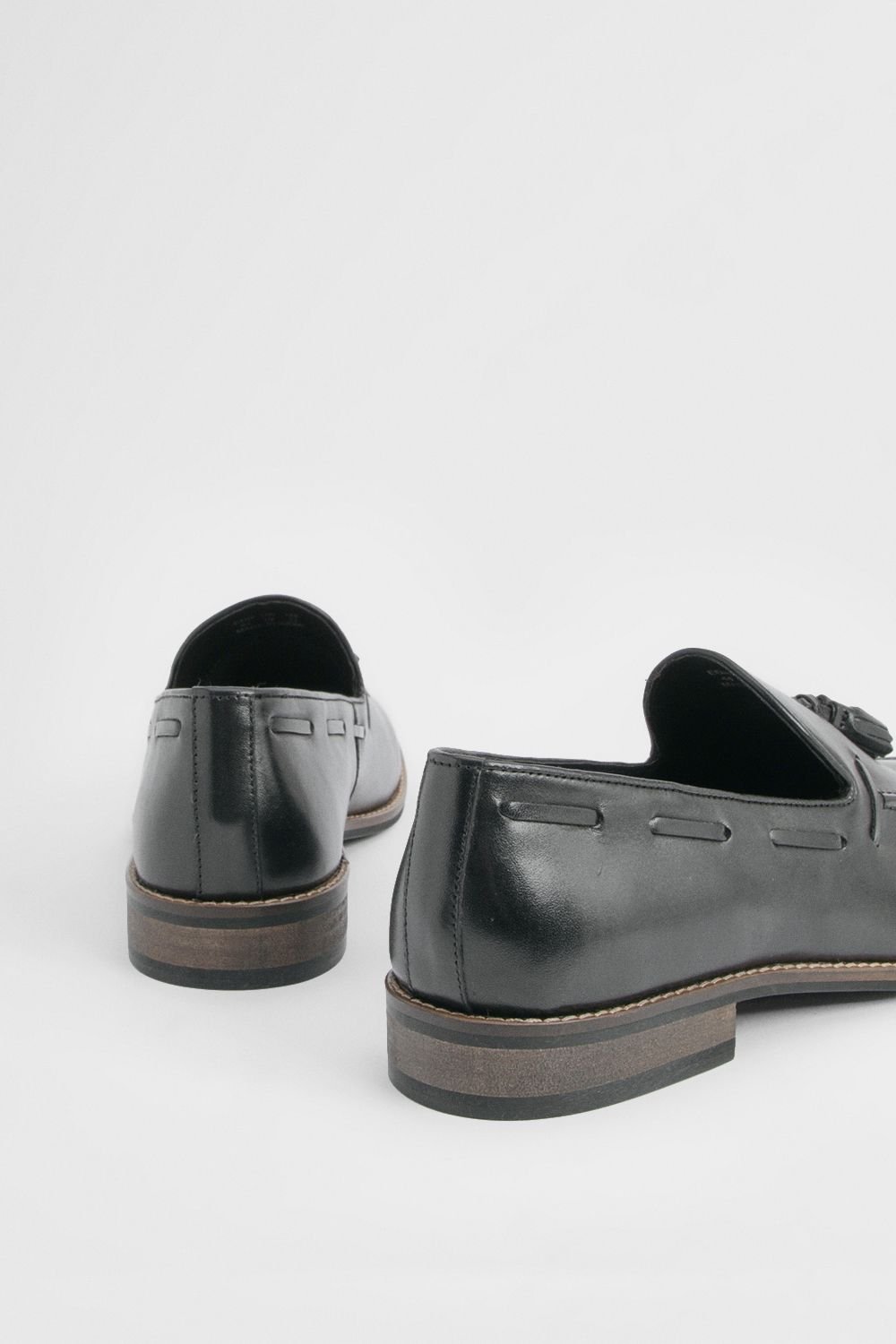 Burton Burton Men's Black Smart Tassel Penny Loafers - 4