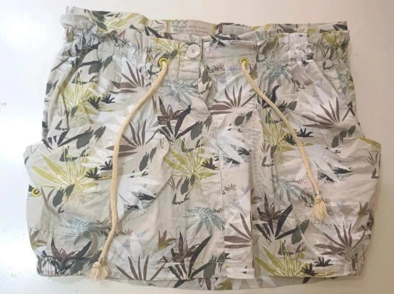 Authentic Y2K “Authentic” (obviously 💅) Bubble Hem Mini Skirt Tropical Holiday UK 10