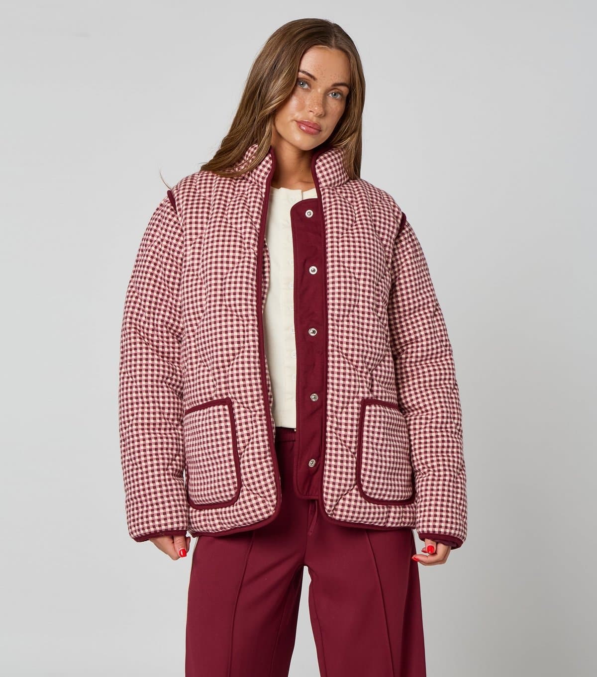 Urban Bliss Women's Red Check Quilted Jacket Urban Bliss New Look