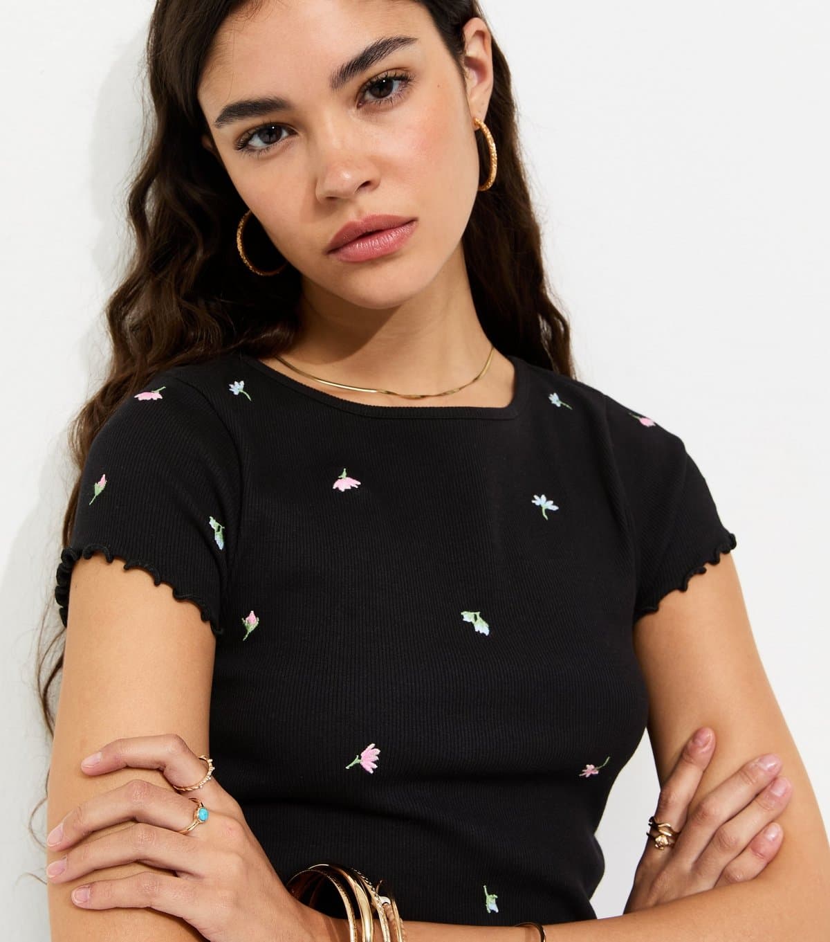 New Look Women's Black Floral Embroidered Short Sleeve T-Shirt New Look