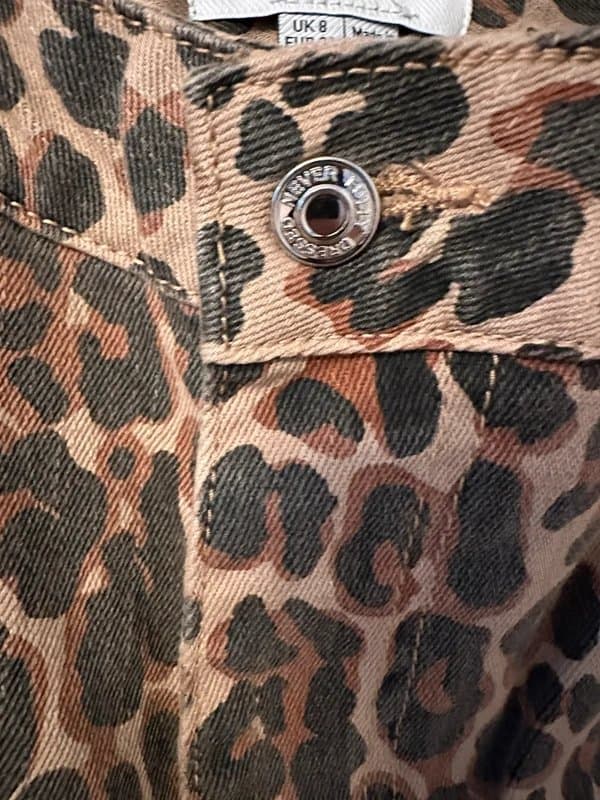 Never Fully Dressed Never fully dressed leopard scallop jeans size 8