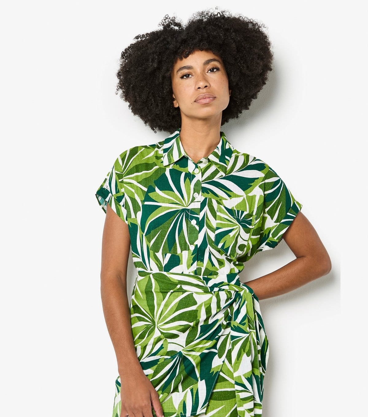 Apricot Women's Green Tropical Leaf Print Mini Shirt Dress Apricot New Look - 4