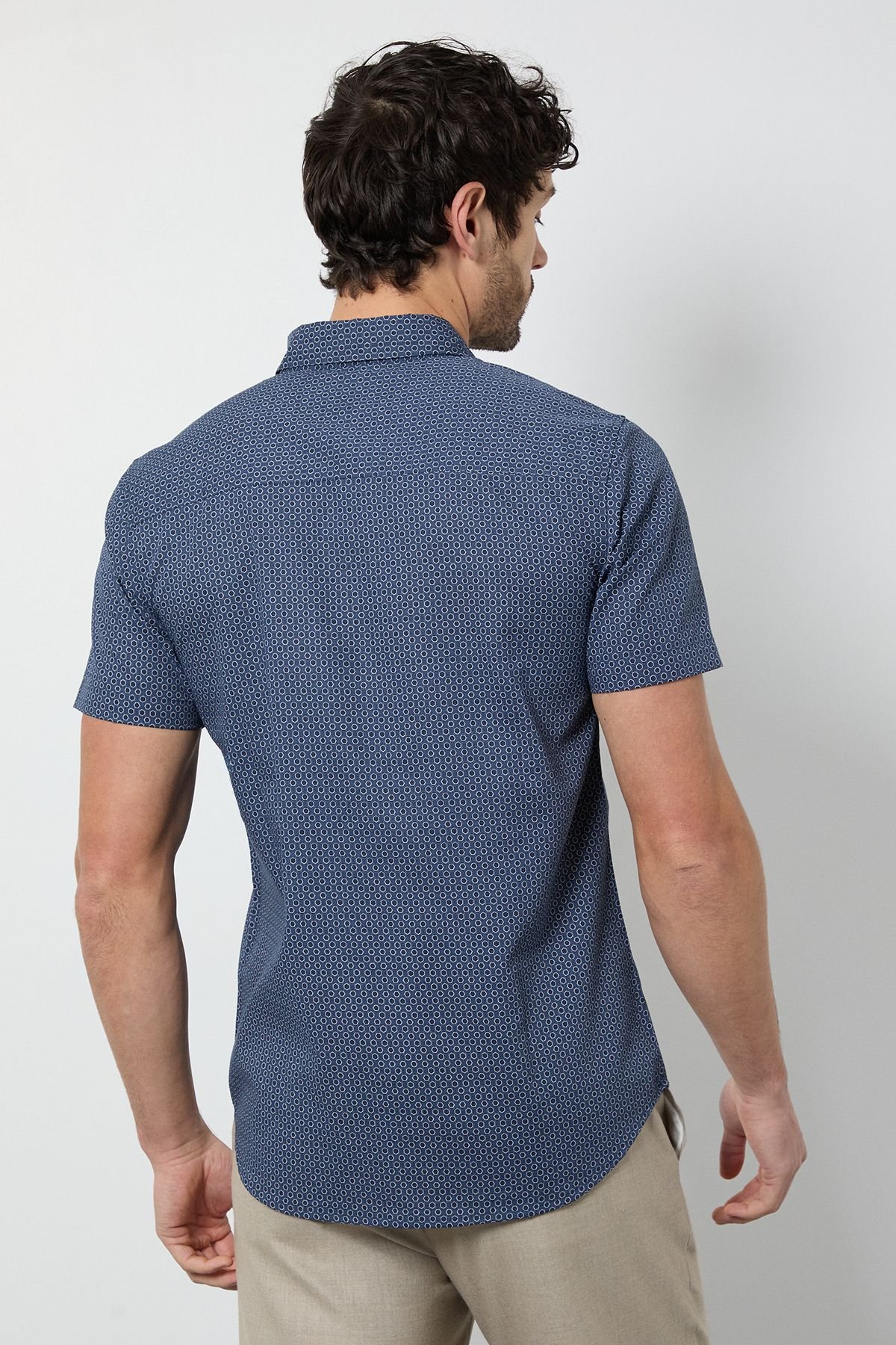 Burton Burton Men's Navy Geometric Print Short Sleeve Shirt - 3