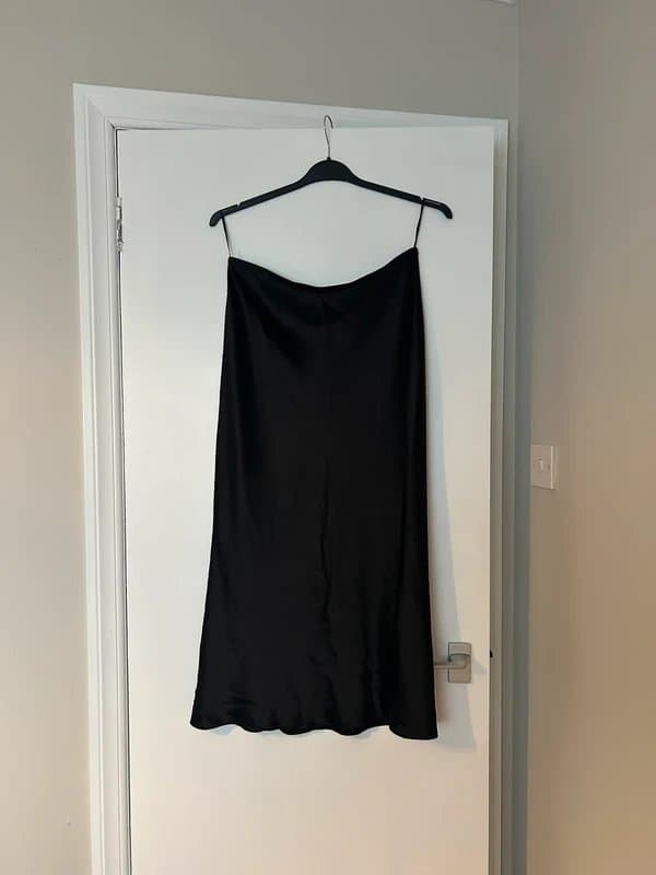 New Look Satin skirt