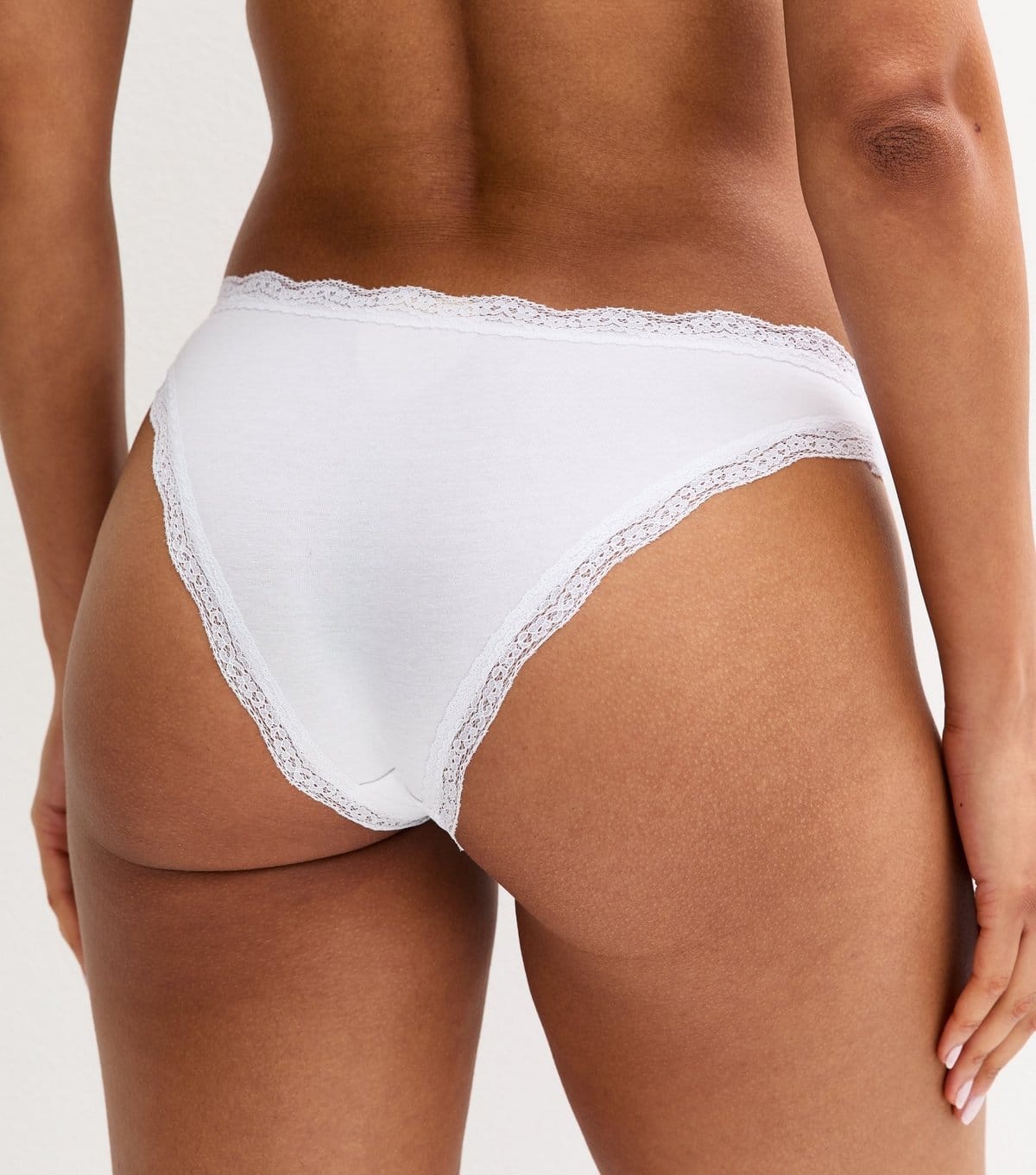 New Look Women's White Cotton Jersey Lace Trimmed Brazilian Briefs New Look - 4