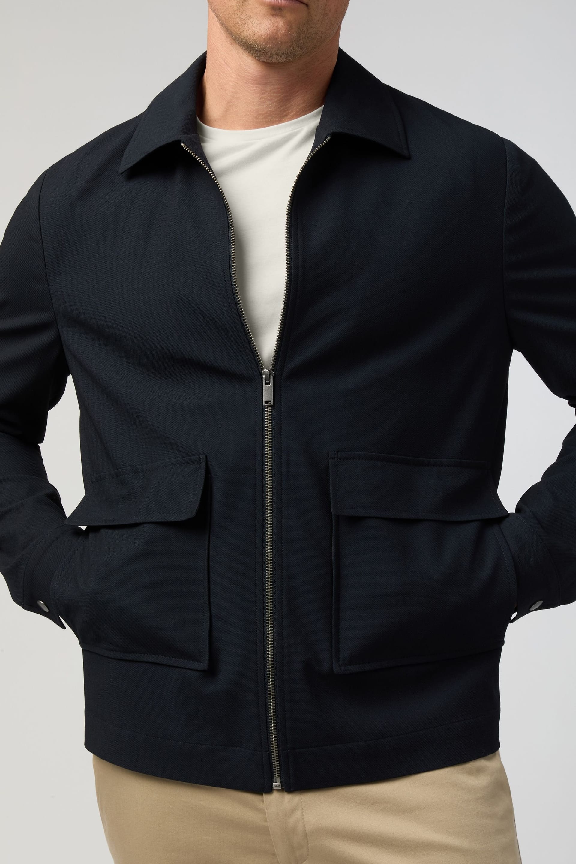 Melka Melka Men's Zipped Jacket in Navy - 4