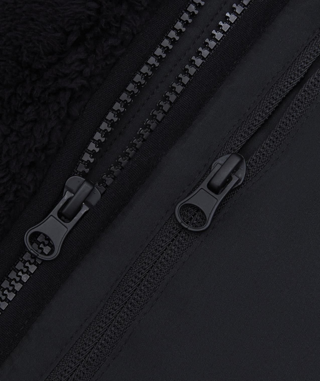 Reebok Reebok Women's Double Monkey Fleece in Black - 4