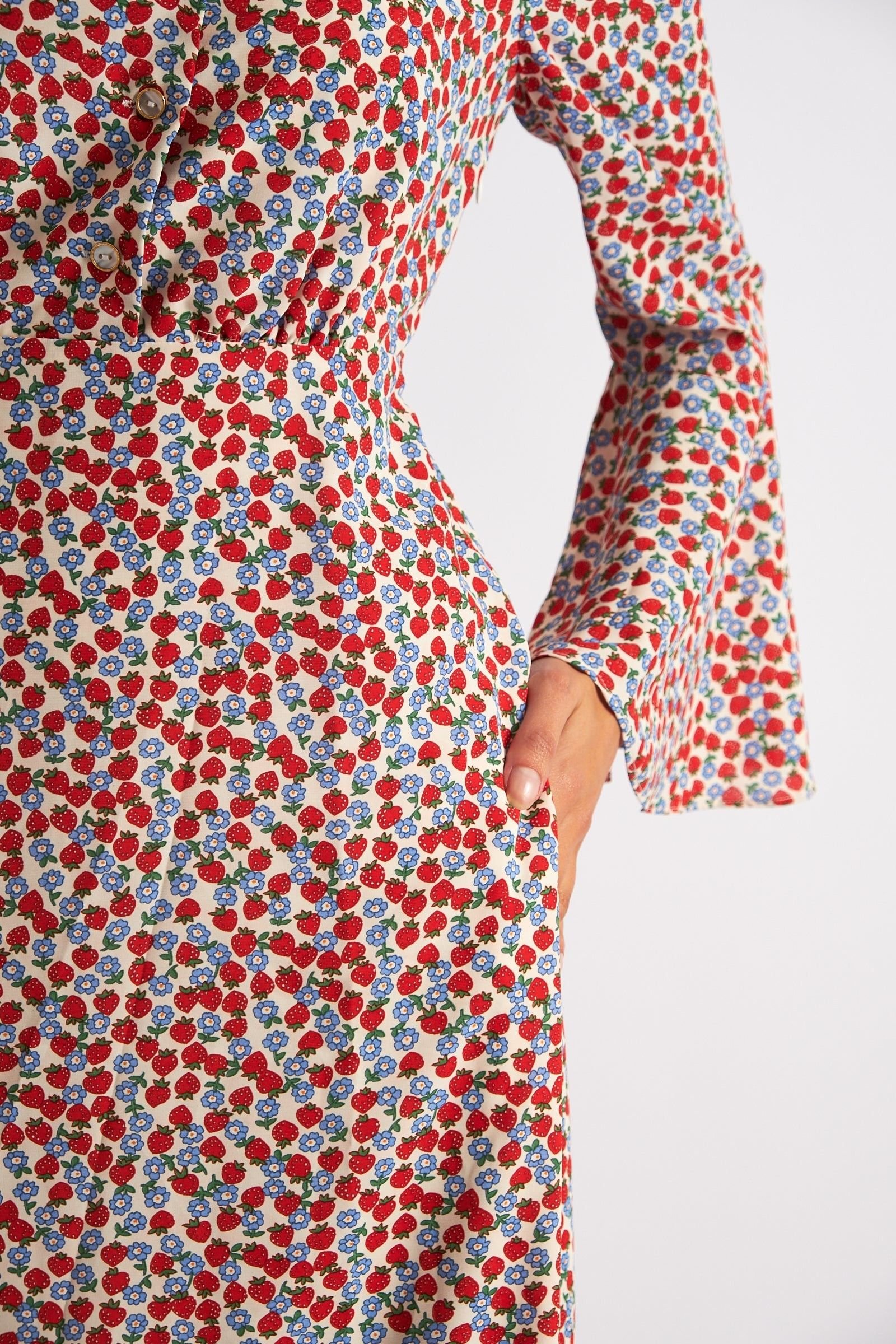 Louche Louche Women's Bathilde Strawberry Fields Print Midi Dress in Red - 4