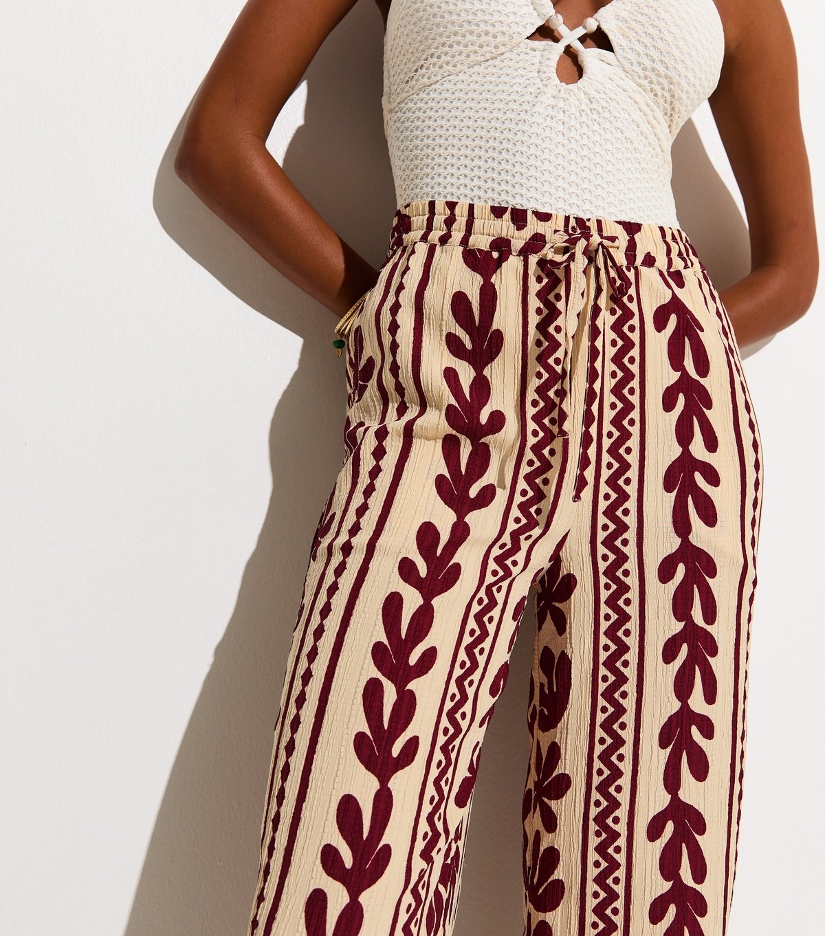 New Look Women's Brown Cactus Print Wide Leg Beach Trousers New Look - 2